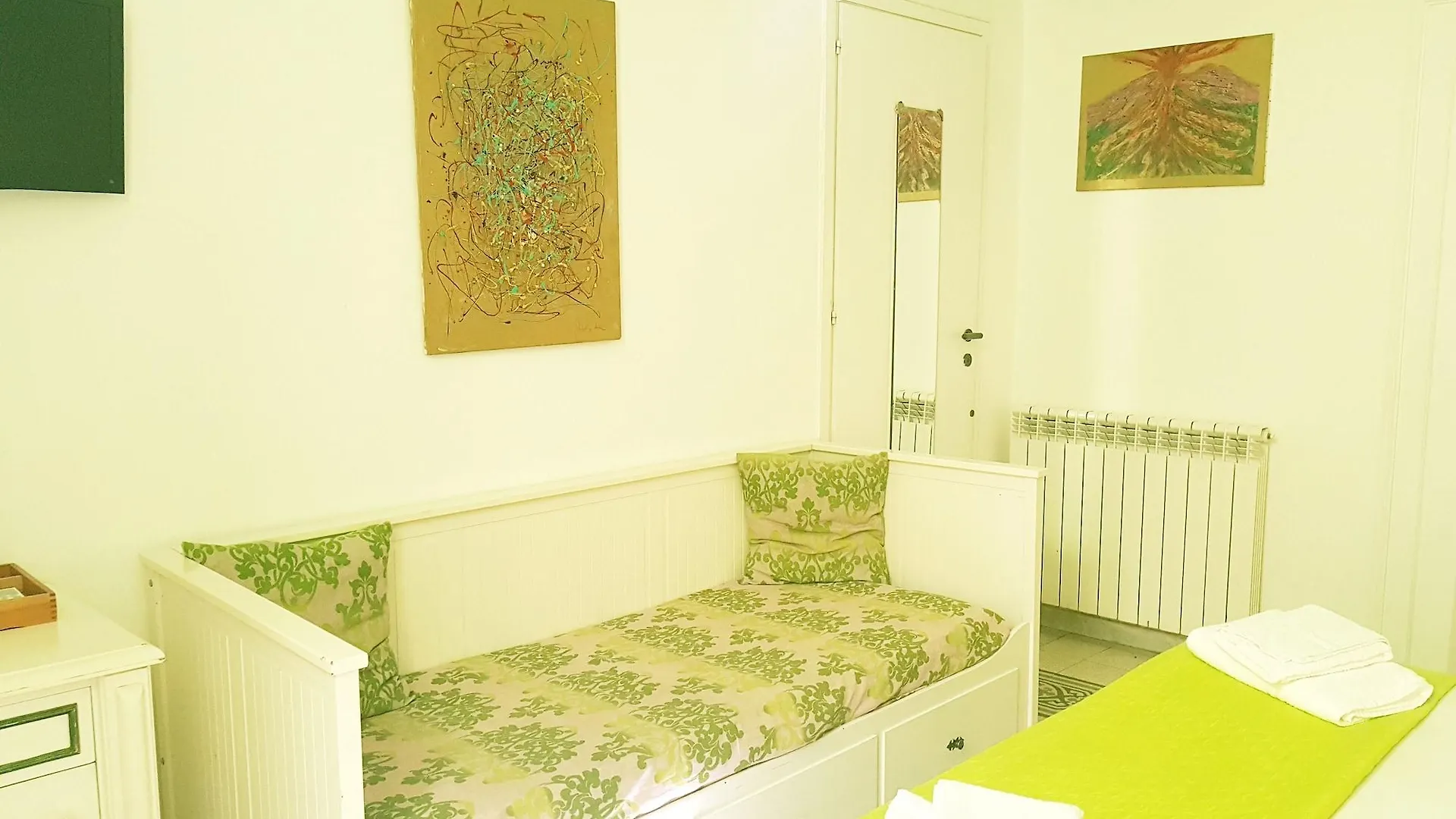 B&B Platamon Napoli 3*,