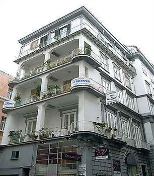 B&B Platamon Napoli Bed & Breakfast