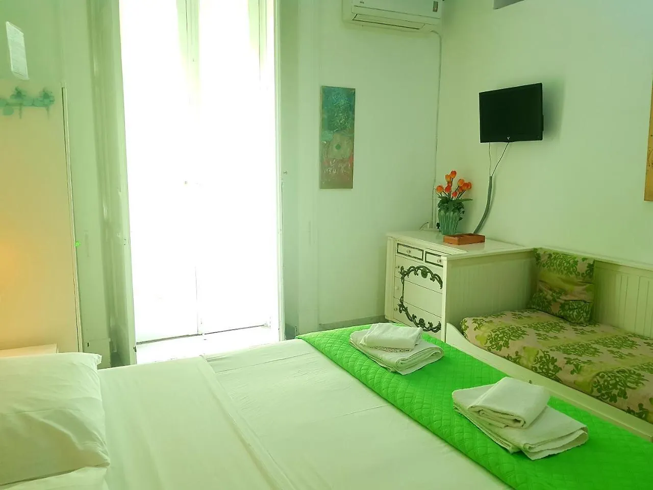 B&B Platamon Napoli 3*,