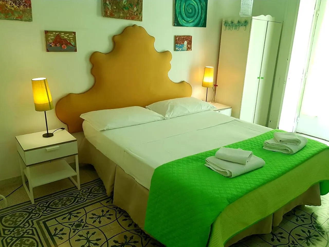 B&B Platamon Napoli Bed & Breakfast