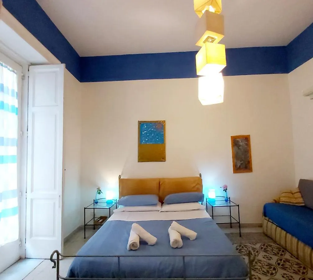 B&B Platamon Napoli