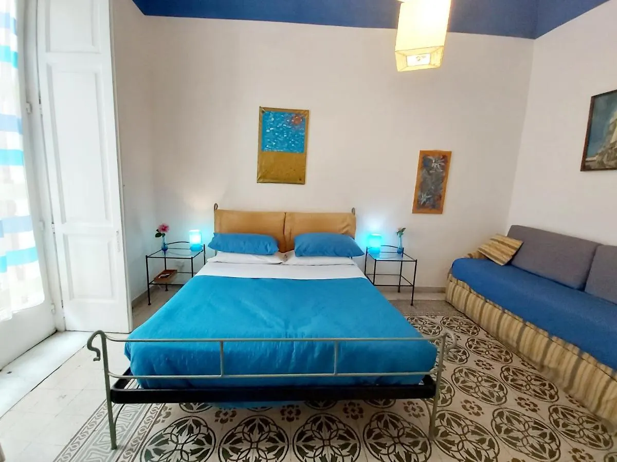 B&B Platamon Napoli